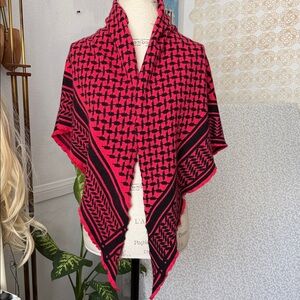 Literature Noir Scarf Wrap Shawl Red Black 100% Cashmere Triangle Soft Warm